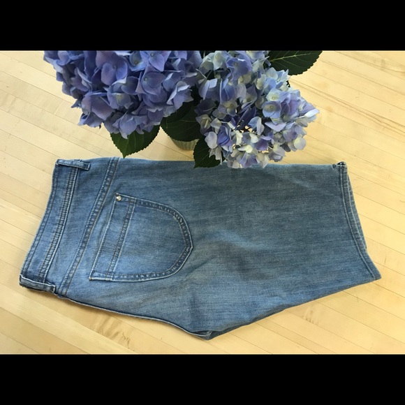 Old Navy Pants - Denim Old Navy Bermuda Sz#8